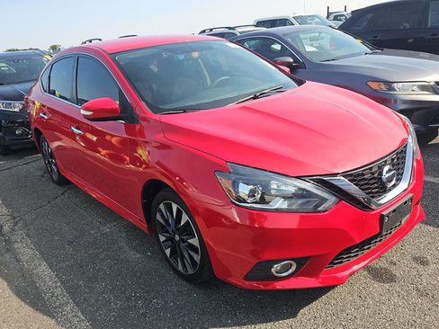 Used 2019 Nissan Sentra SR FWD image 3
