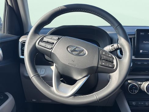 New 2026 Hyundai Venue SEL FWD image 12
