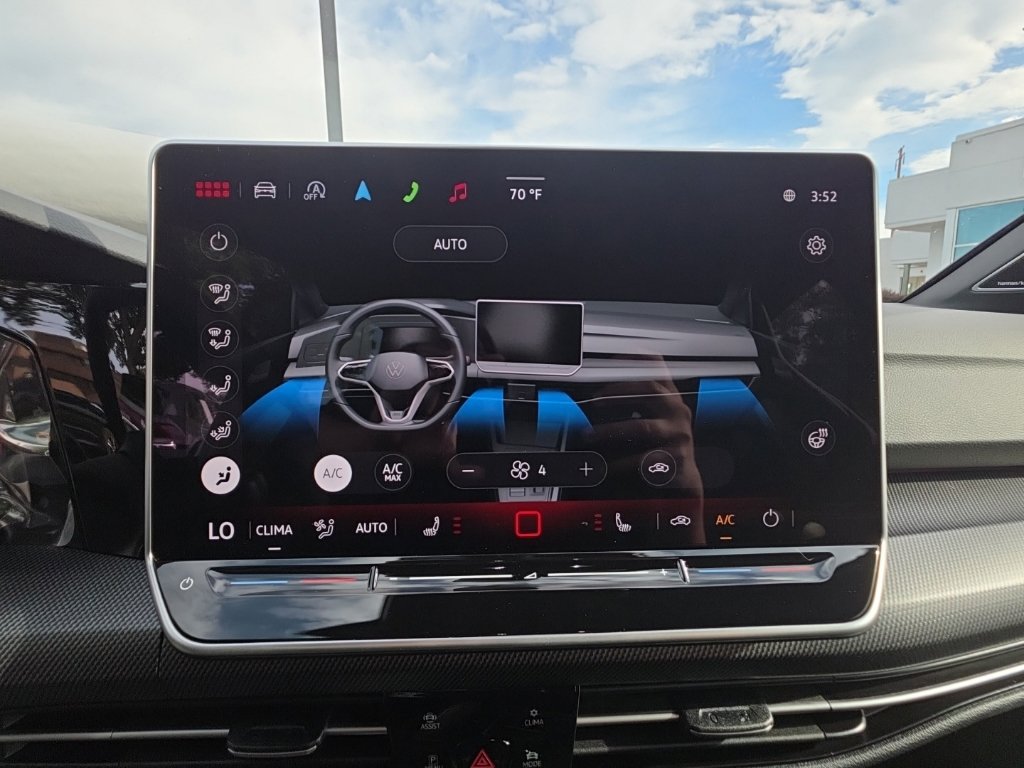 New 2026 Volkswagen GTI SE FWD image 19