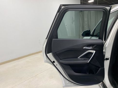 Used 2025 BMW X1 xDrive28i w/ Technology Package image 22