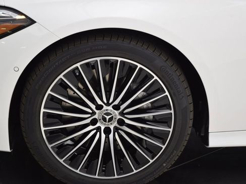 New 2026 Mercedes-Benz CLE 450 4MATIC Coupe image 12