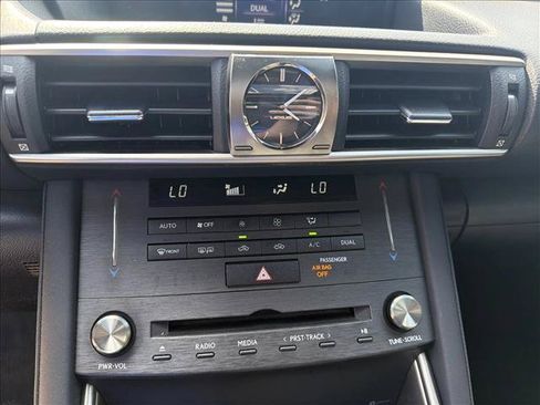 Used 2020 Lexus IS 350 F Sport w/ F Sport Package RWD image 4