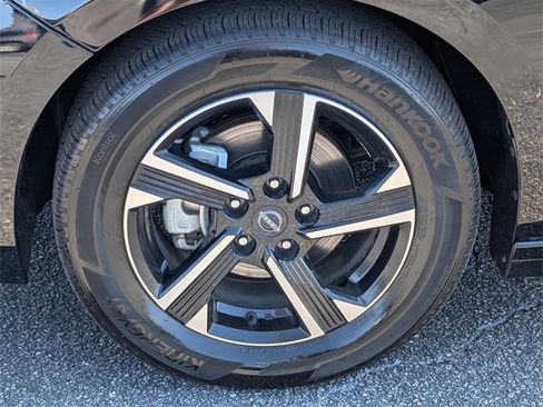 Used 2025 Nissan Sentra SV w/ All-Weather Package image 13