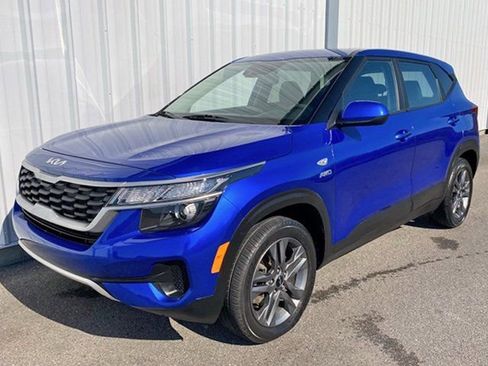 Used 2022 Kia Seltos LX image 8