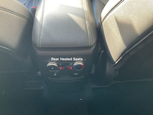 Used 2023 Ford Explorer Limited w/ Equipment Group 301A image 22