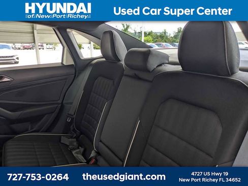 Used 2024 Volkswagen Jetta Sport FWD image 13