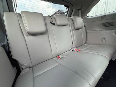 Used 2018 Toyota Highlander Limited image 39