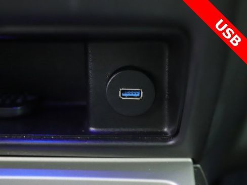 Used 2010 Ford Edge Limited image 25