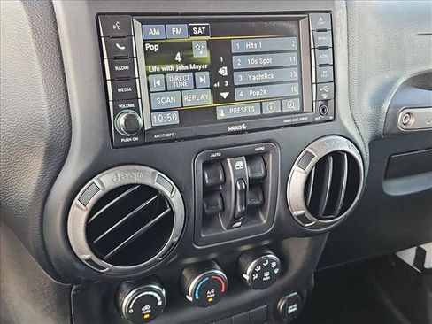 Used 2017 Jeep Wrangler Unlimited Sport AWD/4WD image 13
