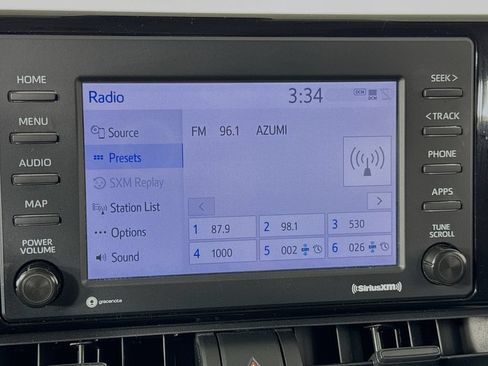Used 2022 Toyota RAV4 XLE AWD/4WD image 35