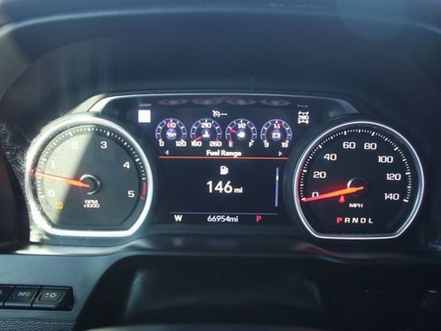 Used 2020 Chevrolet Silverado 2500 LTZ w/ LTZ Texas Edition image 30