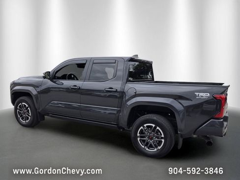 Used 2025 Toyota Tacoma TRD Sport w/ TRD Sport Premium Package RWD image 3