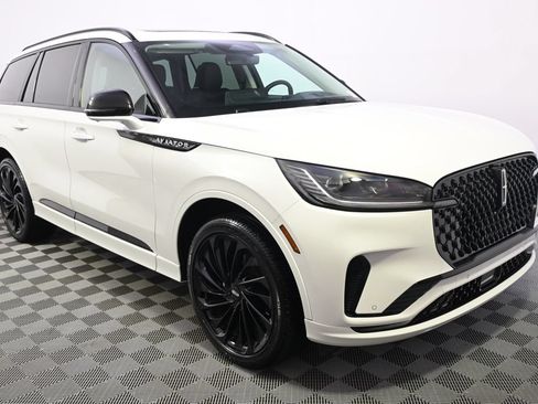 New 2026 Lincoln Aviator Reserve AWD/4WD image 8
