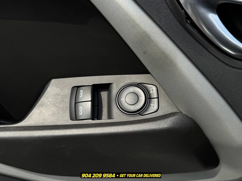 Used 2018 Chevrolet Camaro SS RWD image 18