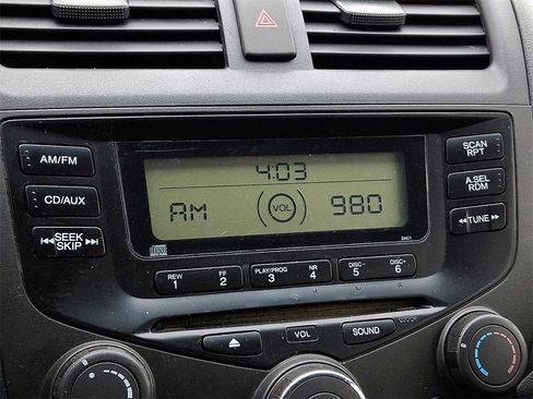 Used 2005 Honda Accord LX image 5