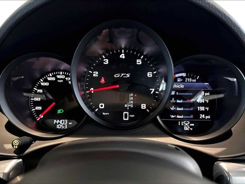 Used 2018 Porsche 718 Cayman GTS RWD image 21
