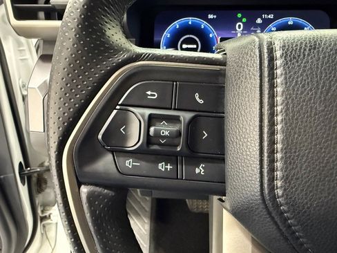 Used 2025 Toyota 4Runner TRD Off-Road image 23