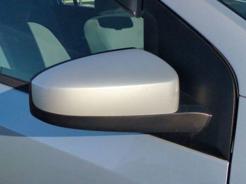 Used 2011 Nissan Sentra 2.0 SR w/ Convenience Pkg image 12