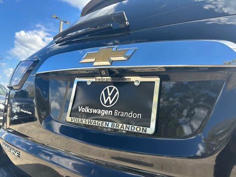 Used 2017 Chevrolet Traverse LT w/ Style and Technology Package image 39