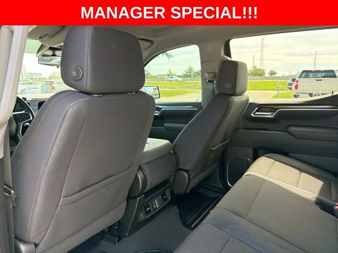 Used 2026 Chevrolet Silverado 1500 LT AWD/4WD image 30