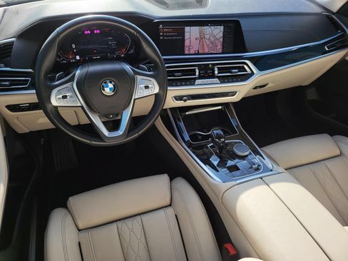 Used 2022 BMW X7 xDrive40i AWD/4WD image 16