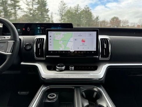 New 2026 Ford Expedition Platinum image 23