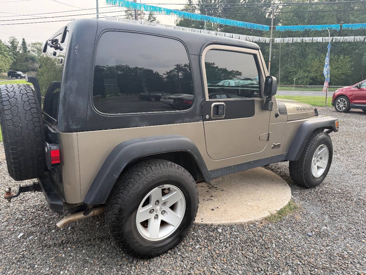 Used 2005 Jeep Wrangler Rubicon AWD/4WD image 4