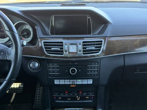 Used 2016 Mercedes-Benz E 350 E 350 image 28
