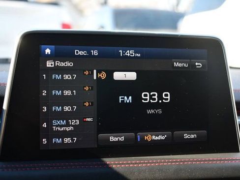 Used 2019 Genesis G70 2.0T Advanced w/ Sport Package image 43