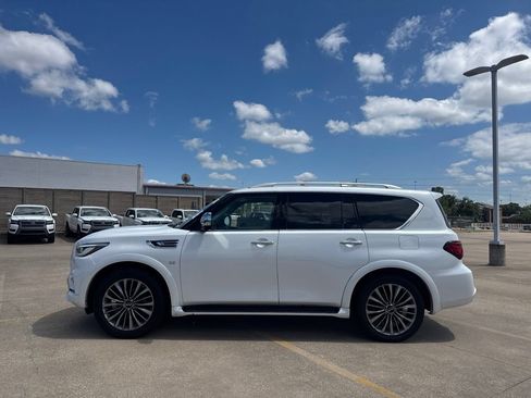 Used 2018 INFINITI QX80 2WD w/ Deluxe Technology Package image 13