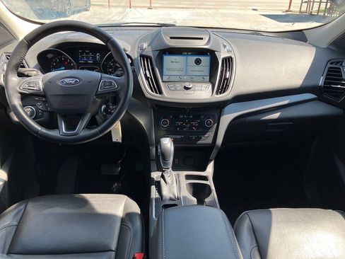 Used 2018 Ford Escape SEL w/ Ford Safe & Smart Package AWD/4WD image 9