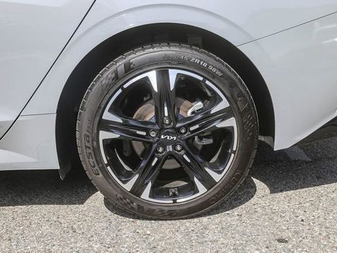 Used 2023 Kia K5 GT-Line w/ GT-Line Premium Package FWD image 10