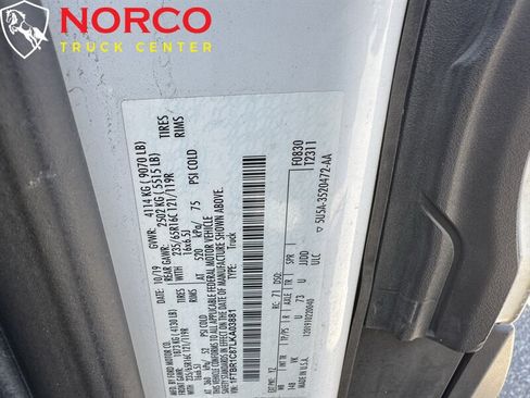 Used 2020 Ford Transit 250 Medium Roof RWD image 25