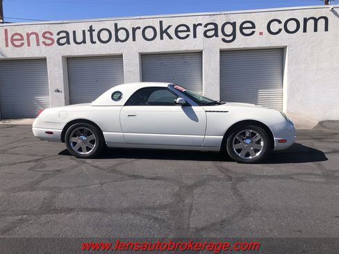 Used 2002 Ford Thunderbird Deluxe image 1