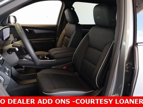 New 2026 Buick Enclave Sport Touring w/ Power Package image 11