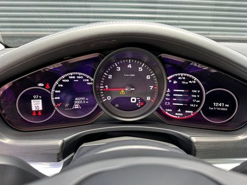 Certified 2023 Porsche Panamera Platinum Edition w/ Assistance Package RWD image 24