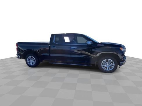 Used 2022 Chevrolet Silverado 1500 LTZ w/ LTZ Premium Package image 9