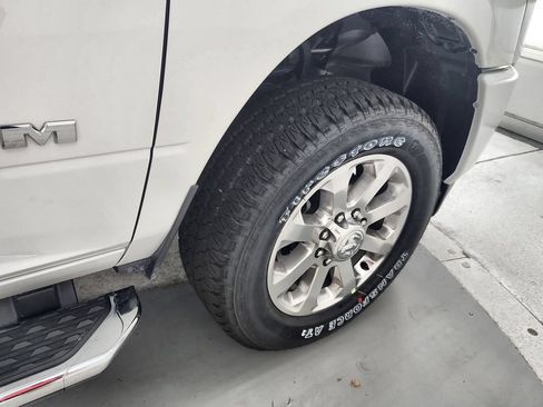 New 2026 RAM 2500 Laramie w/ Sport Appearance Package AWD/4WD image 32