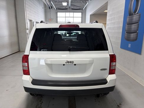 Used 2014 Jeep Patriot High Altitude image 7