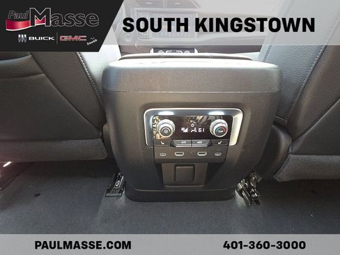 Used 2023 GMC Yukon Denali w/ Denali Reserve Package AWD/4WD image 26