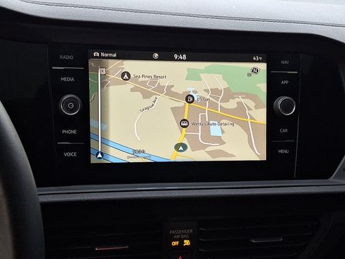 Used 2024 Volkswagen Jetta SEL image 10