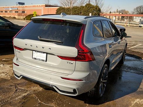 New 2026 Volvo XC60 T8 Ultra w/ Protection Package Premier image 9