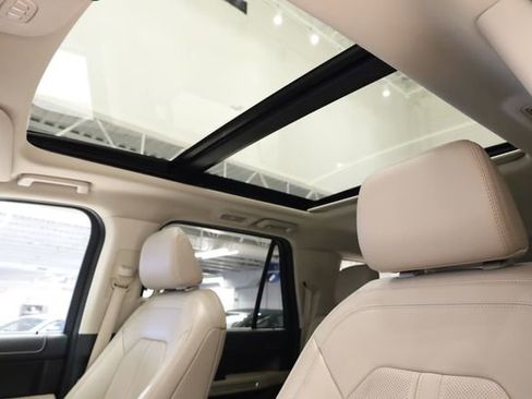 Used 2024 Ford Expedition Max Limited image 28
