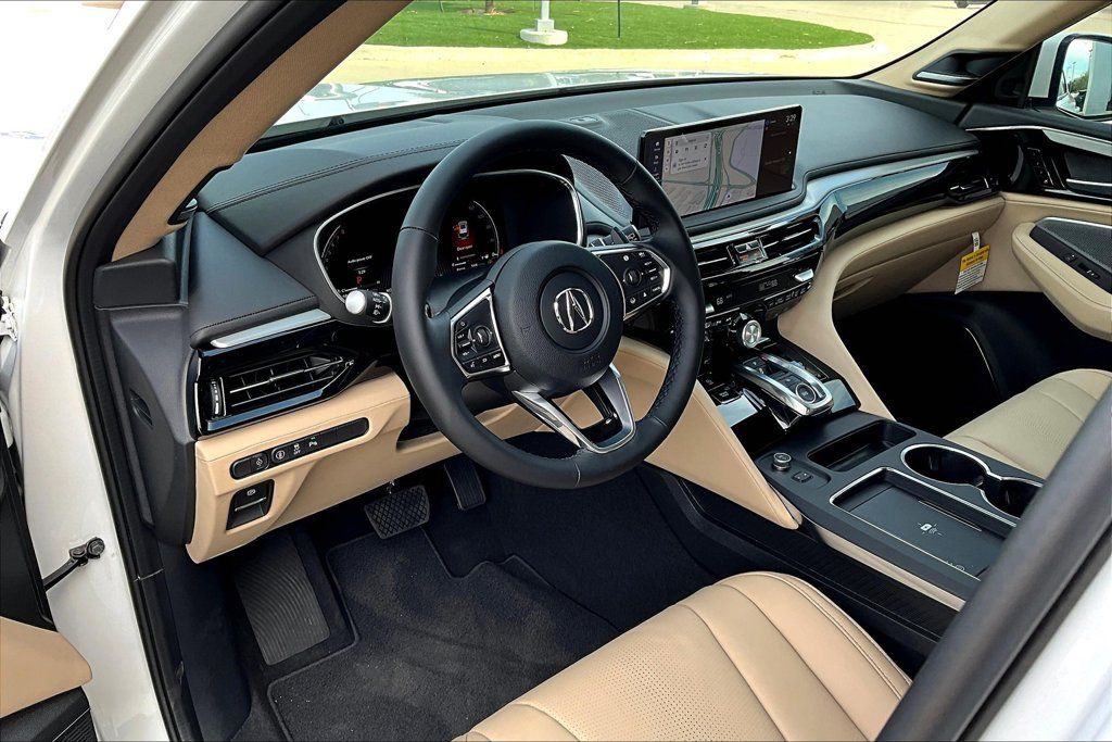 Certified 2026 Acura MDX w/ Technology Package FWD image 7
