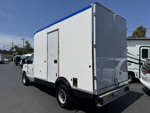 Used 2023 Ford E-350 and Econoline 350 Super Duty w/ Power Windows & Locks Group RWD image 2