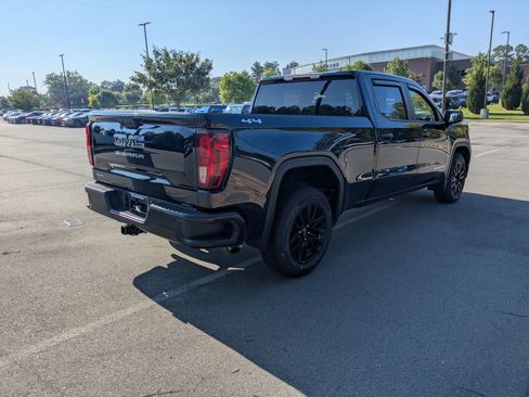 Used 2022 GMC Sierra 1500 Pro w/ Pro Value Package AWD/4WD image 4