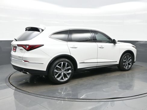Used 2022 Acura MDX SH-AWD w/ Technology Package image 6