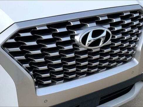 Used 2022 Hyundai Palisade SEL w/ Premium Package image 28