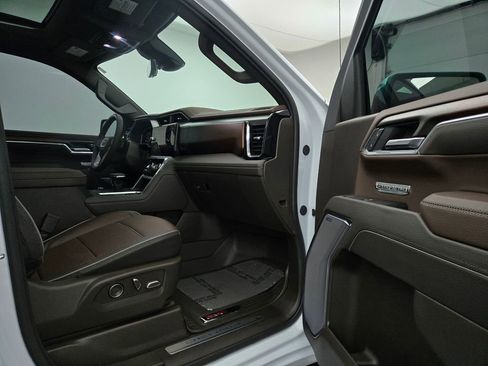 Used 2026 GMC Sierra 1500 Denali image 37
