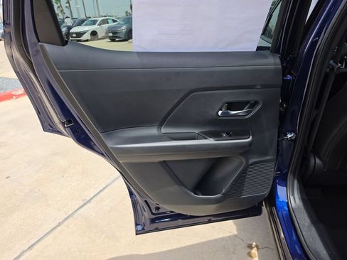 New 2026 Nissan Kicks SR w/ SR Premium Package FWD image 40